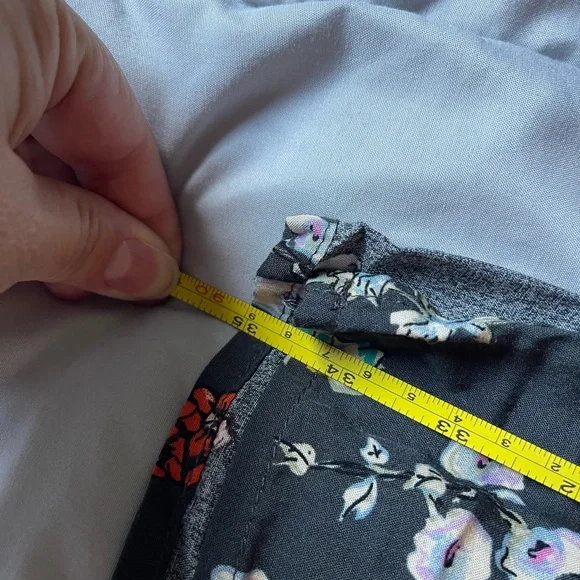 NATURAL LIFE Floral Midi Skirt - Black and Red - Picture 7 of 11